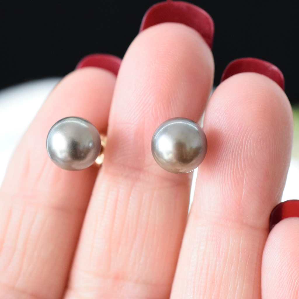 Modern 18ct Yellow Gold Round Tahitian Pearl Stud Earrings