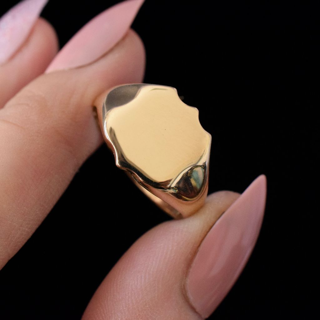 Antique Art Deco 9ct Yellow Gold Signet Ring London 1932