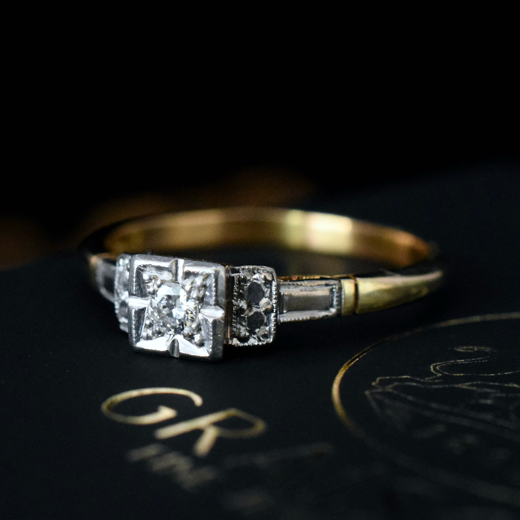 Vintage 18ct Yellow Gold Diamond Solitaire Ring Circa 1940’s