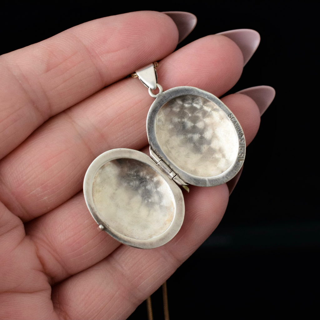Vintage Australian Sterling Silver ‘Scandia’ Locket