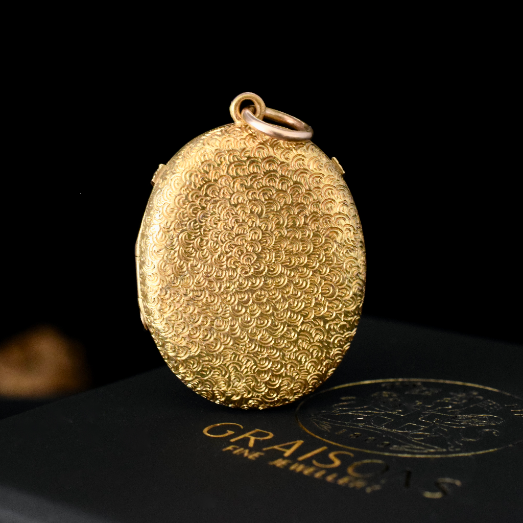 Antique Victorian 18ct Yellow Gold Locket Circa 1880