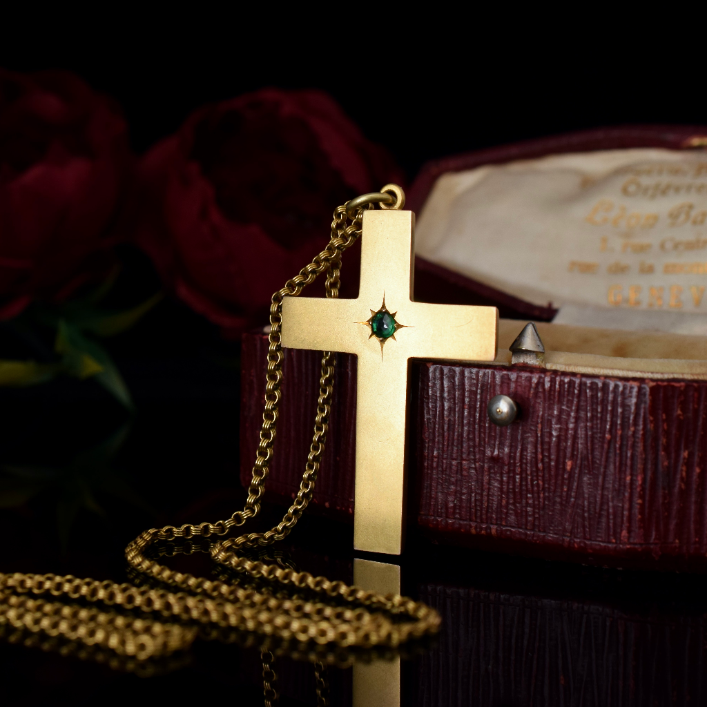 Antique Australian 9ct Gold Green Garnet Doublet Cross Circa 1910