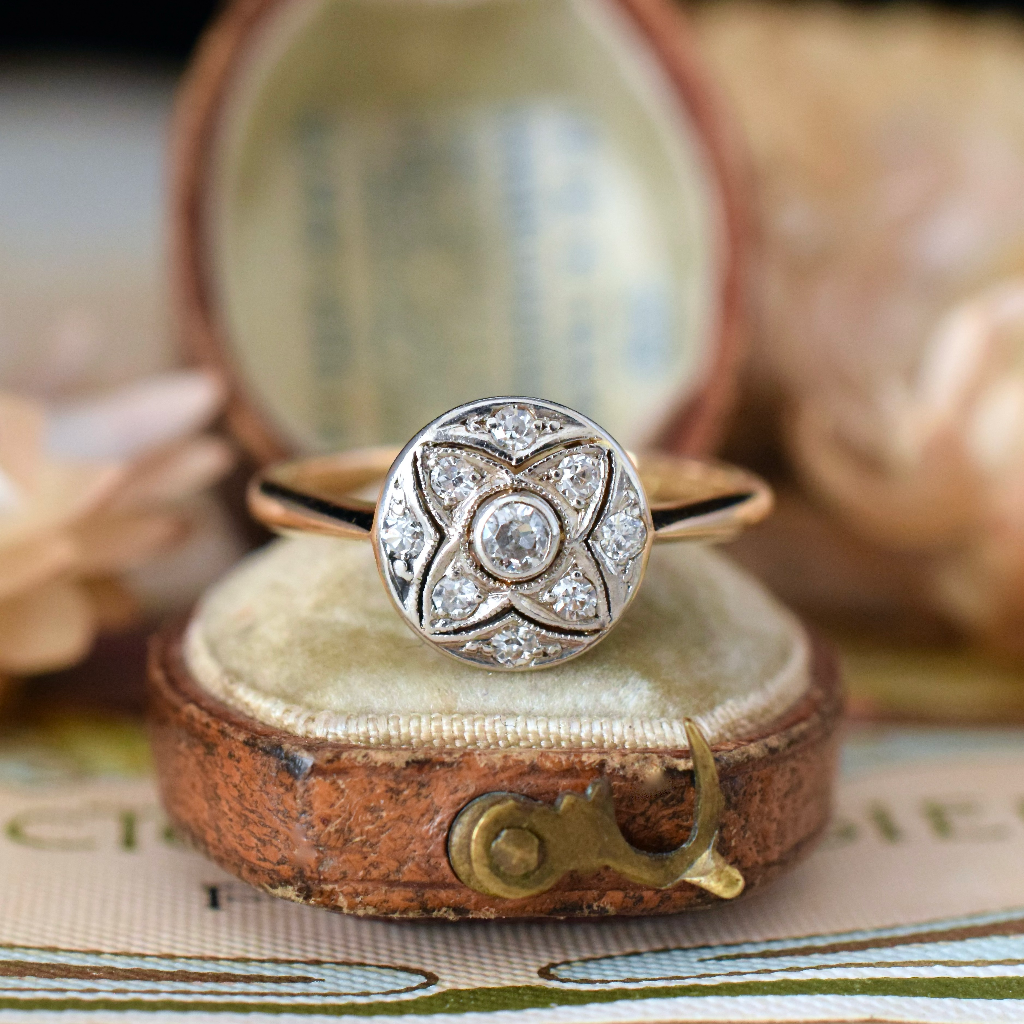 Antique 18ct Yellow Gold Art Deco Diamond Ring Circa 1935