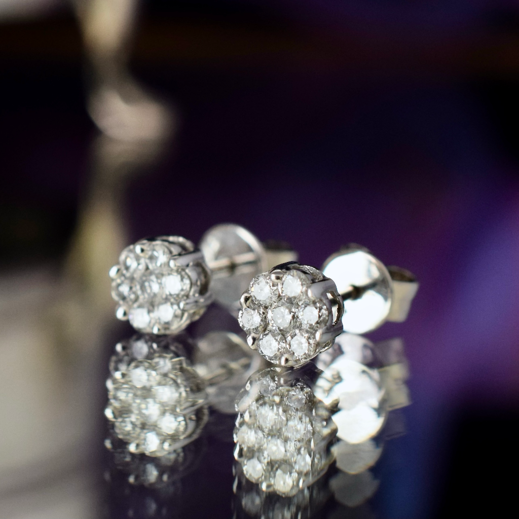 Modern 9ct White Gold Diamond ‘Daisy’ Cluster Earrings