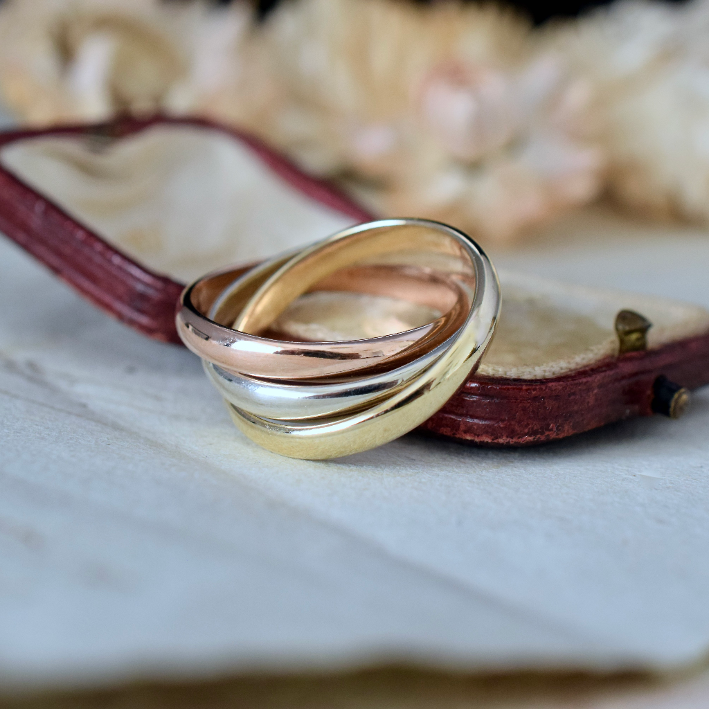 Modern 9ct Tri-Colour Russian Wedding Ring