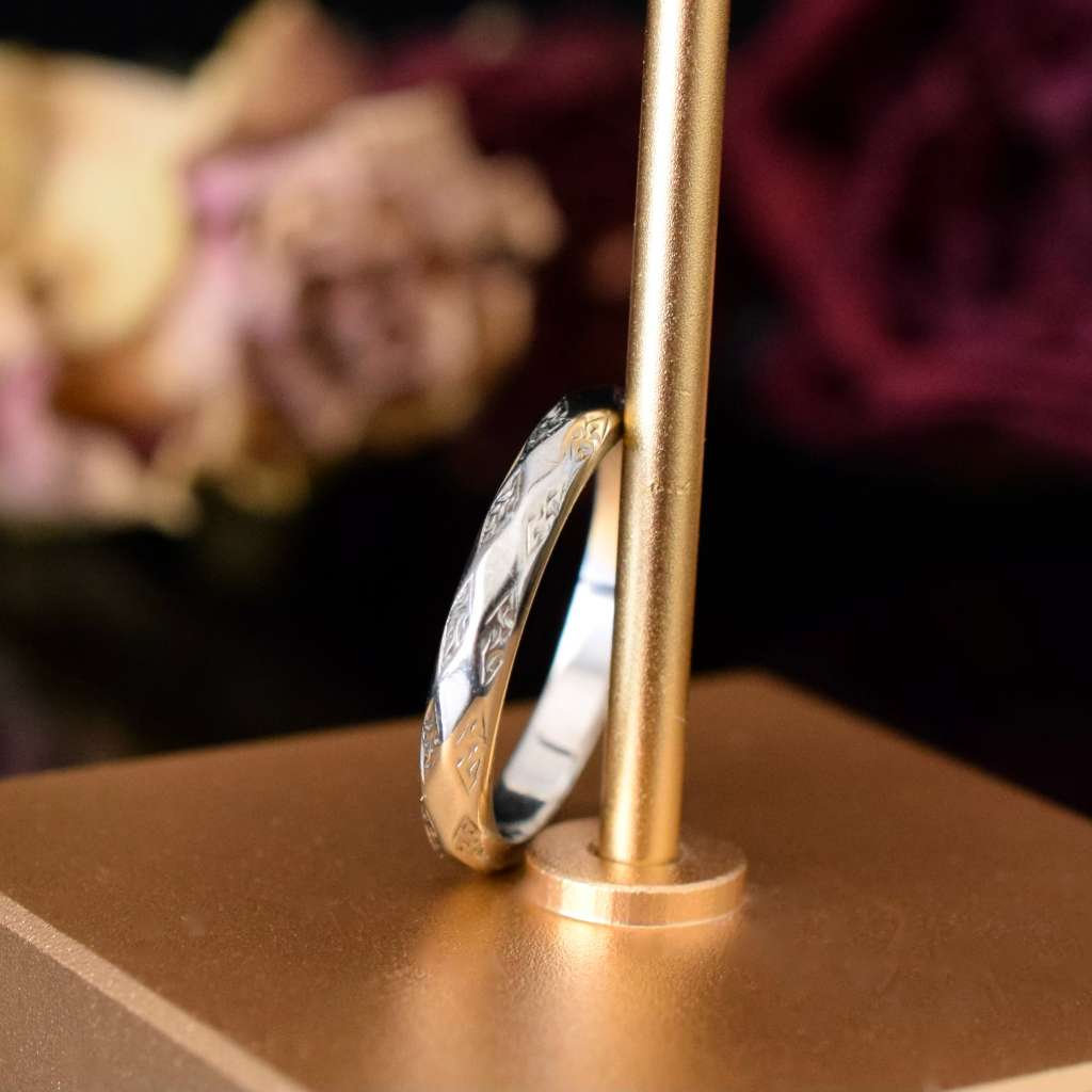 Vintage Australian 18ct White Gold ‘Rodd - Apex’ ring circa 1940’s