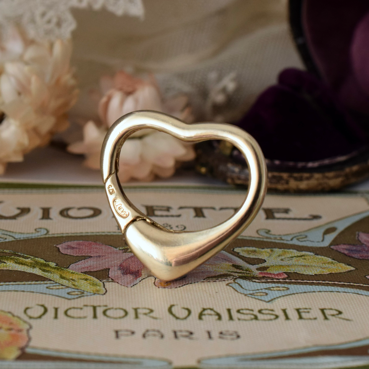 Modern Heavy Large 9ct Yellow Gold ‘Heart’ Connector Clasp 9 Grams