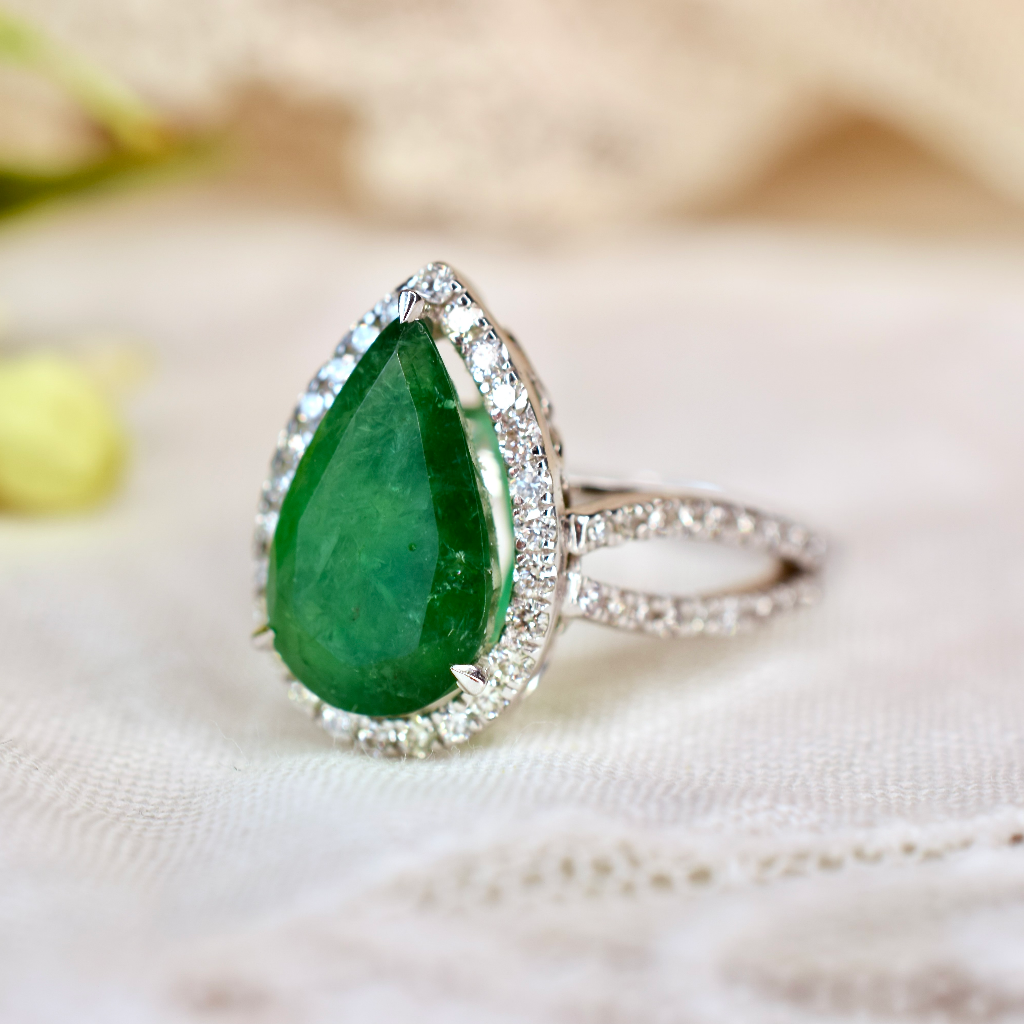 Modern 14ct White Gold Pear-Shape Emerald And Diamond Ring Independent Insurance/Retail Replacement Valuation Included For $8,250 AUD