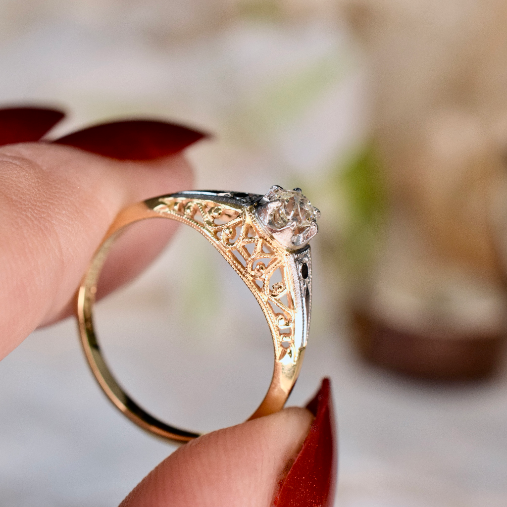 Antique Late Art Deco Era 18ct Yellow Gold - Platinum And Diamond Ring Circa 1940