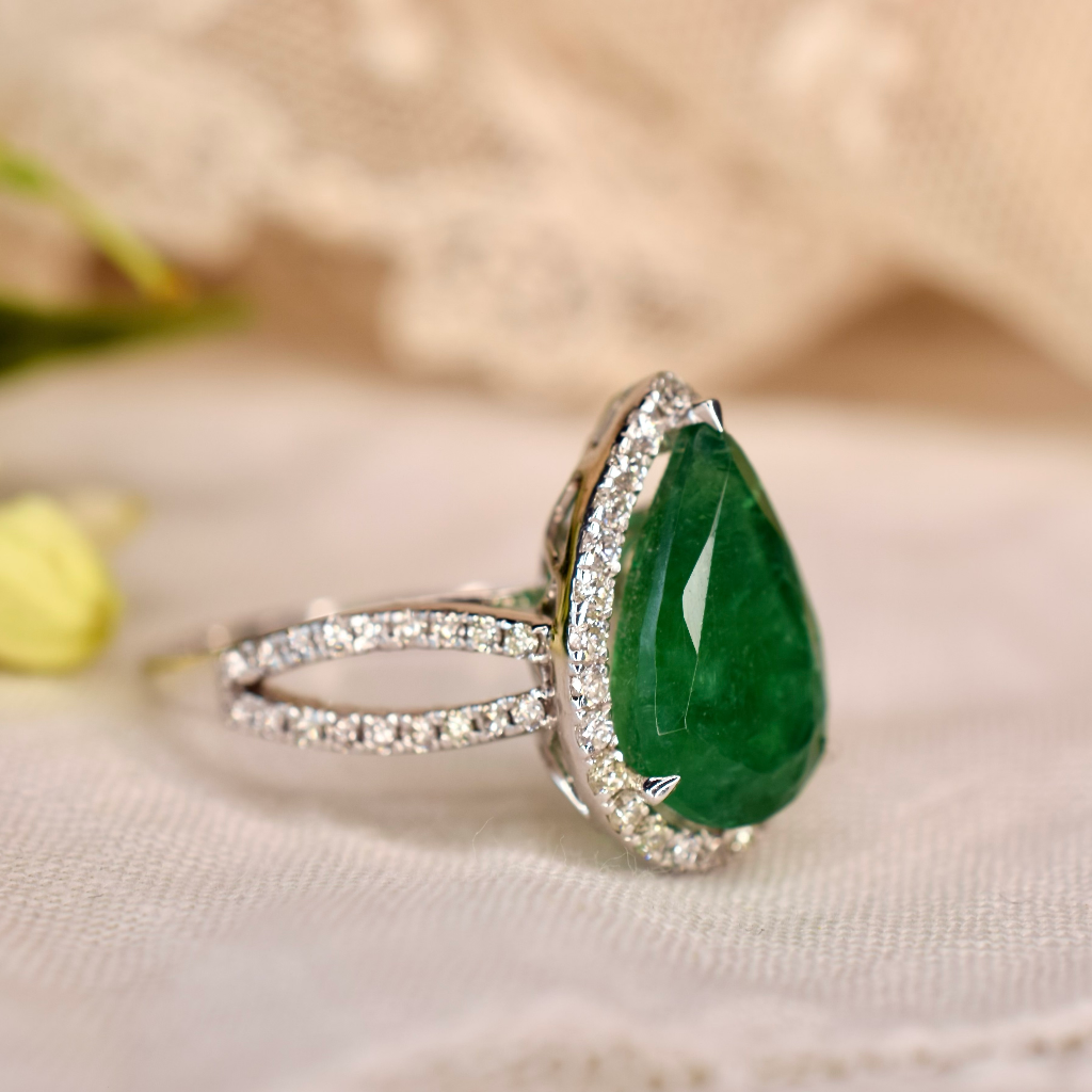 Modern 14ct White Gold Pear-Shape Emerald And Diamond Ring Independent Insurance/Retail Replacement Valuation Included For $8,250 AUD