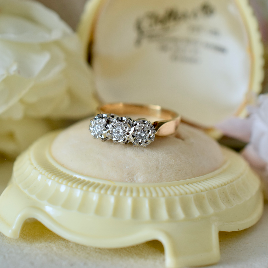 Vintage 18ct Yellow Gold And Palladium Diamond Trilogy Ring Circa 1940’s
