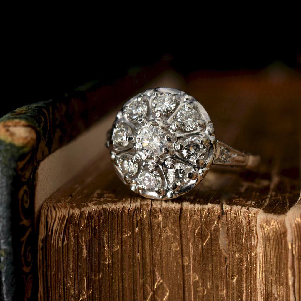 Antique/Vintage 18ct And Platinum Diamond Daisy Cluster Ring