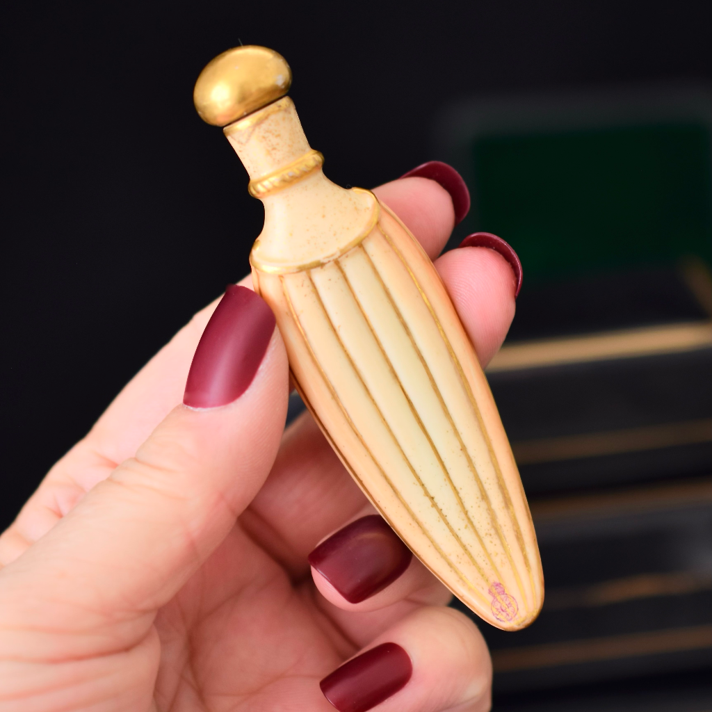 Antique Victorian Royal Worcester Porcelain ‘Lay Down’ Scent Bottle Circa 1885