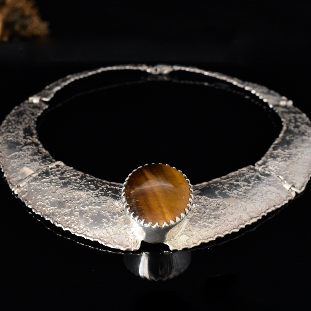 ‘Designer Look’ 950 Silver And Tigers Eye Collar Necklace