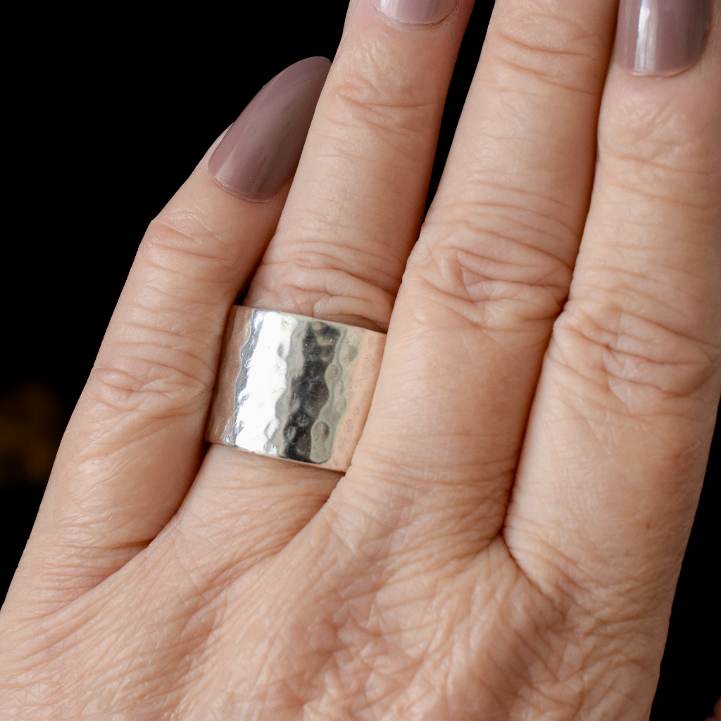 Vintage Wide ‘Hammered’ 950 Silver Cigar Band Ring