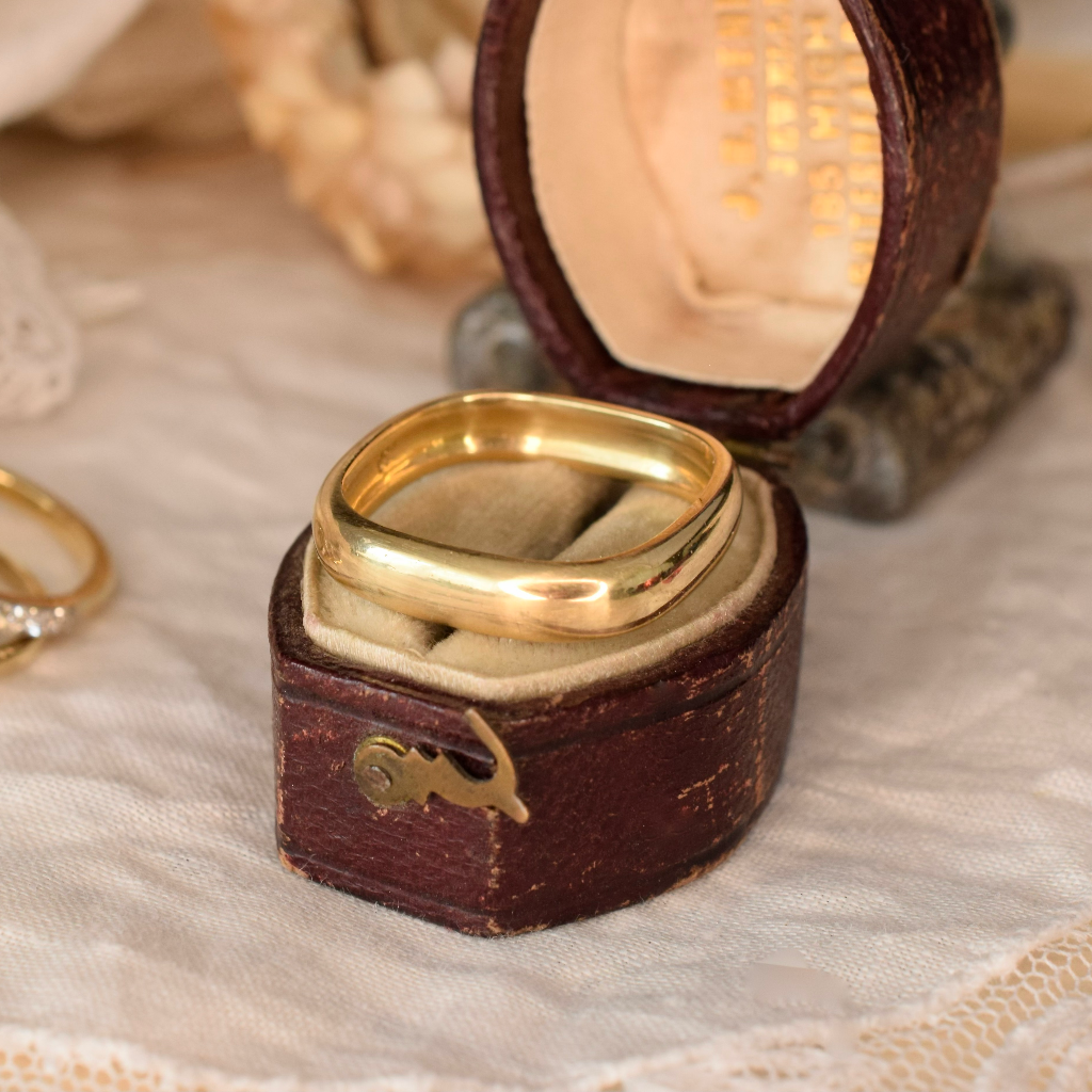 Modern 18ct Yellow Gold ‘U’ Shaped Ring