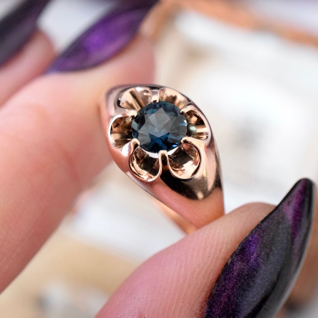 Vintage 9ct Rose Gold Parti Teal Sapphire Ring