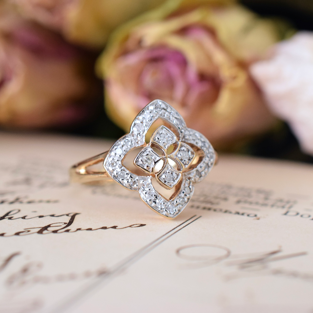 Modern 9ct Yellow Gold Quatrefoil Shaped Diamond Ring