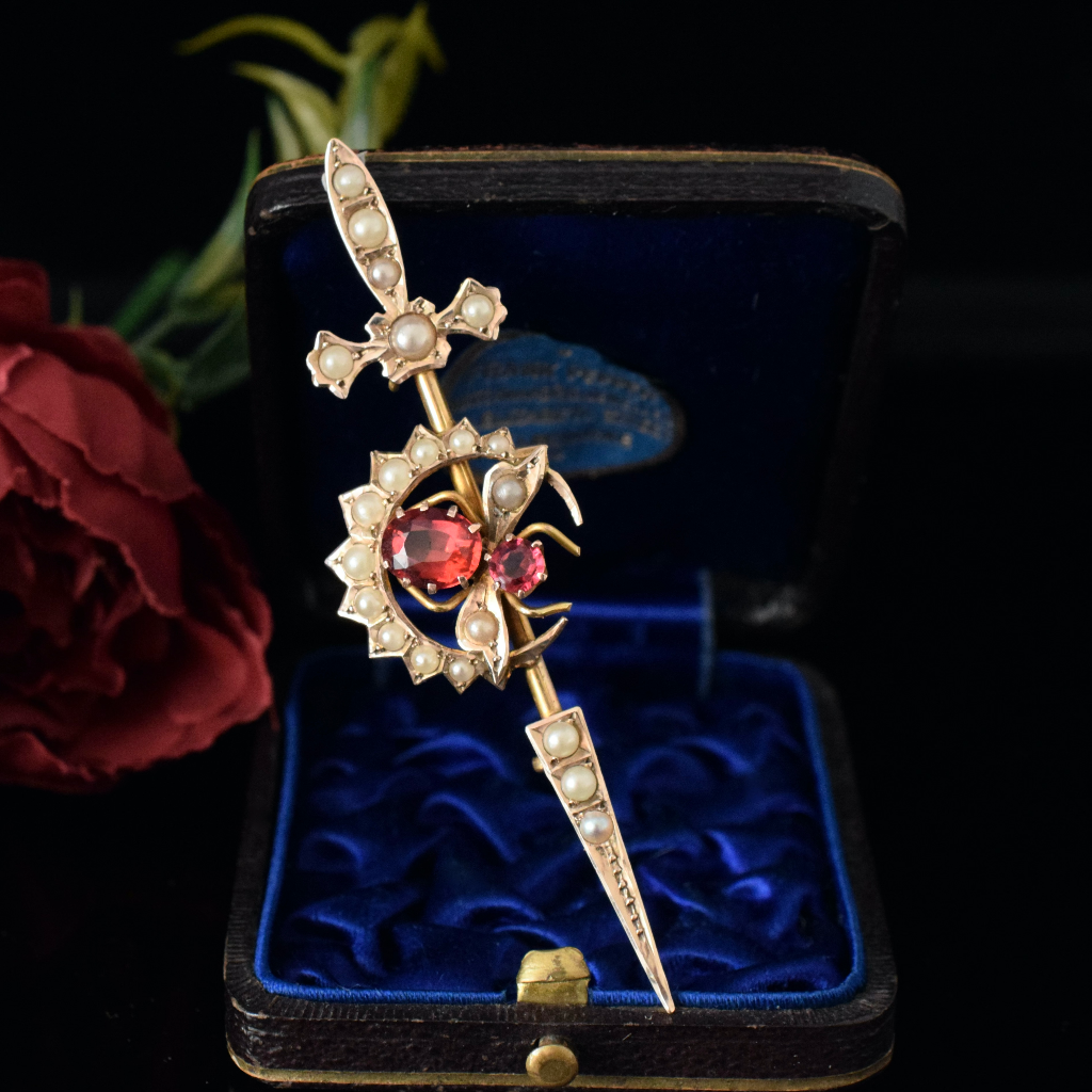 Antique Australian 9ct Rose Gold ‘Bee’ Crescent Arrow Brooch Circa 1900