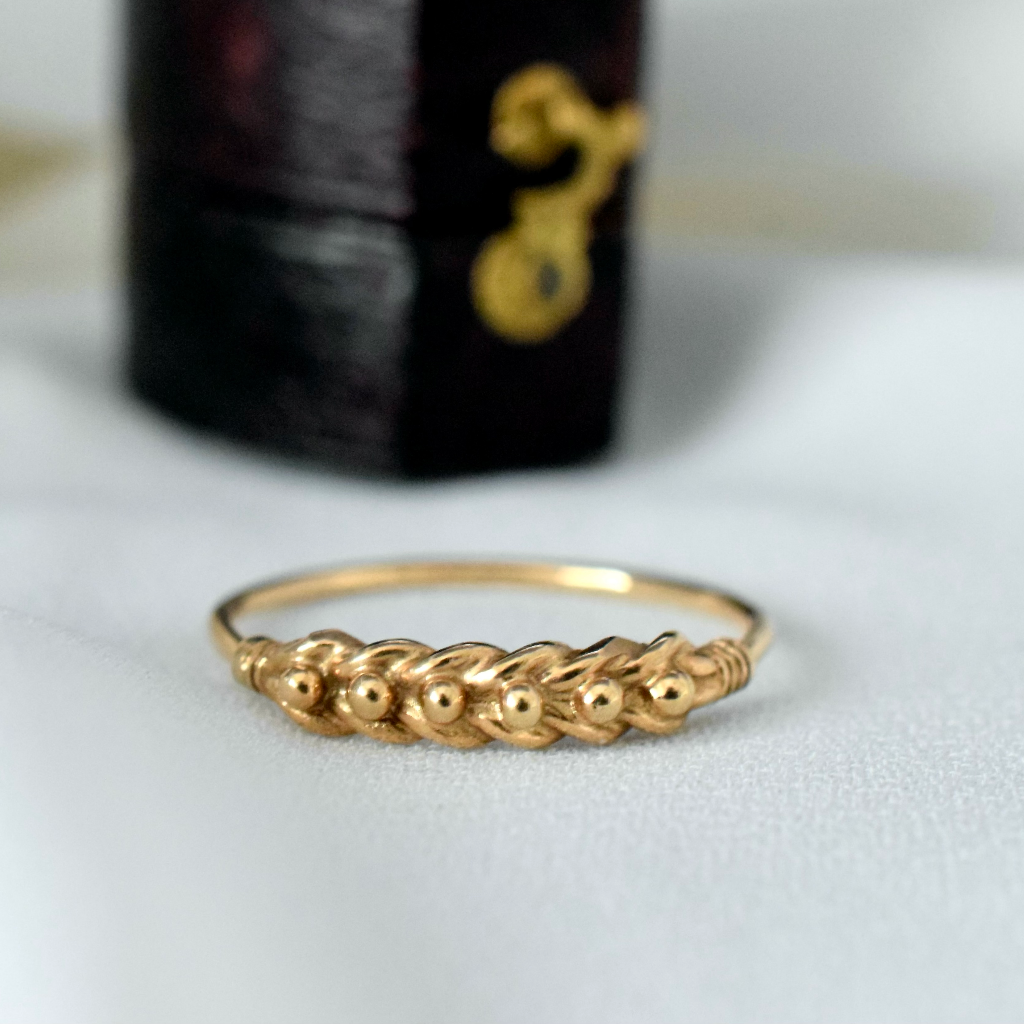 Vintage 9ct Yellow Gold Tiny ‘Keeper’ Ring Birmingham 1987