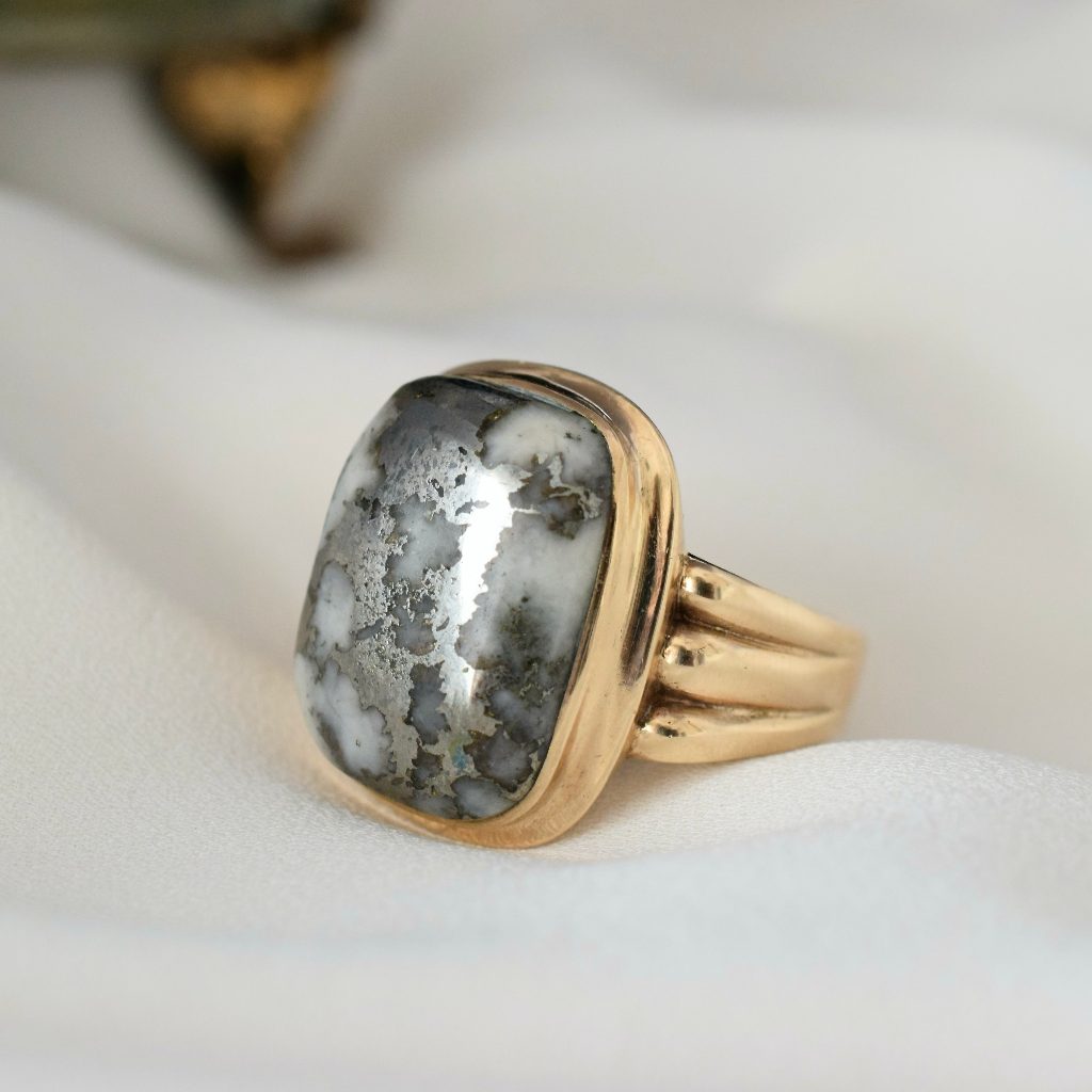 Vintage/Antique 10K Yellow Gold Silver In Quartz Ring