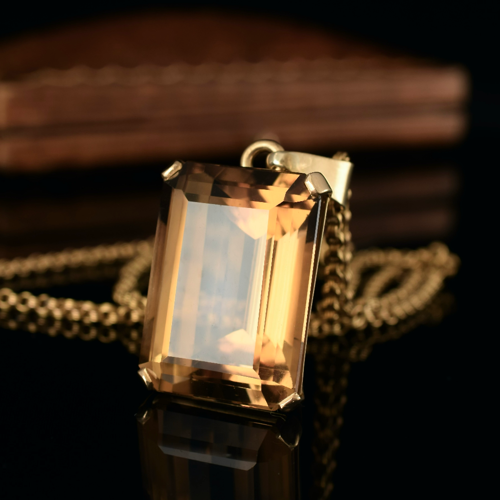 Vintage/Modern 18ct Yellow Gold Emerald-Cut Citrine Pendant (Independent Valuation Included In Purchase For - $3,800)