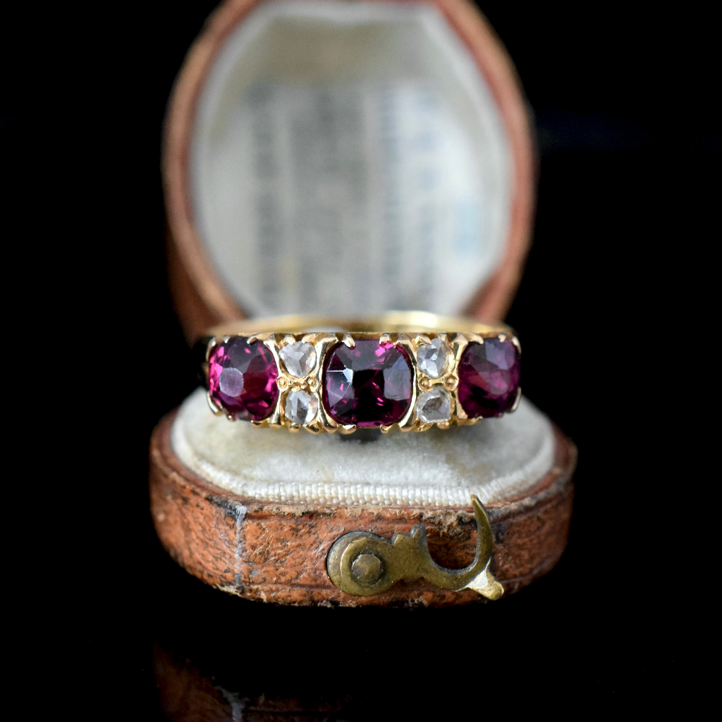 Antique Victorian 18ct Yellow Gold Garnet And Rose-Cut Diamond Ring 1876