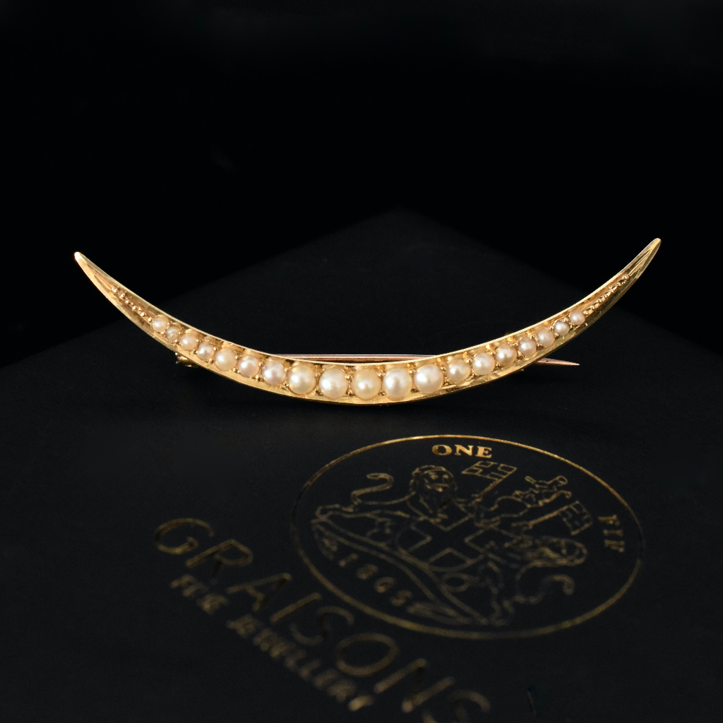 Antique Edwardian 15ct Yellow Gold Crescent Brooch Circa 1910