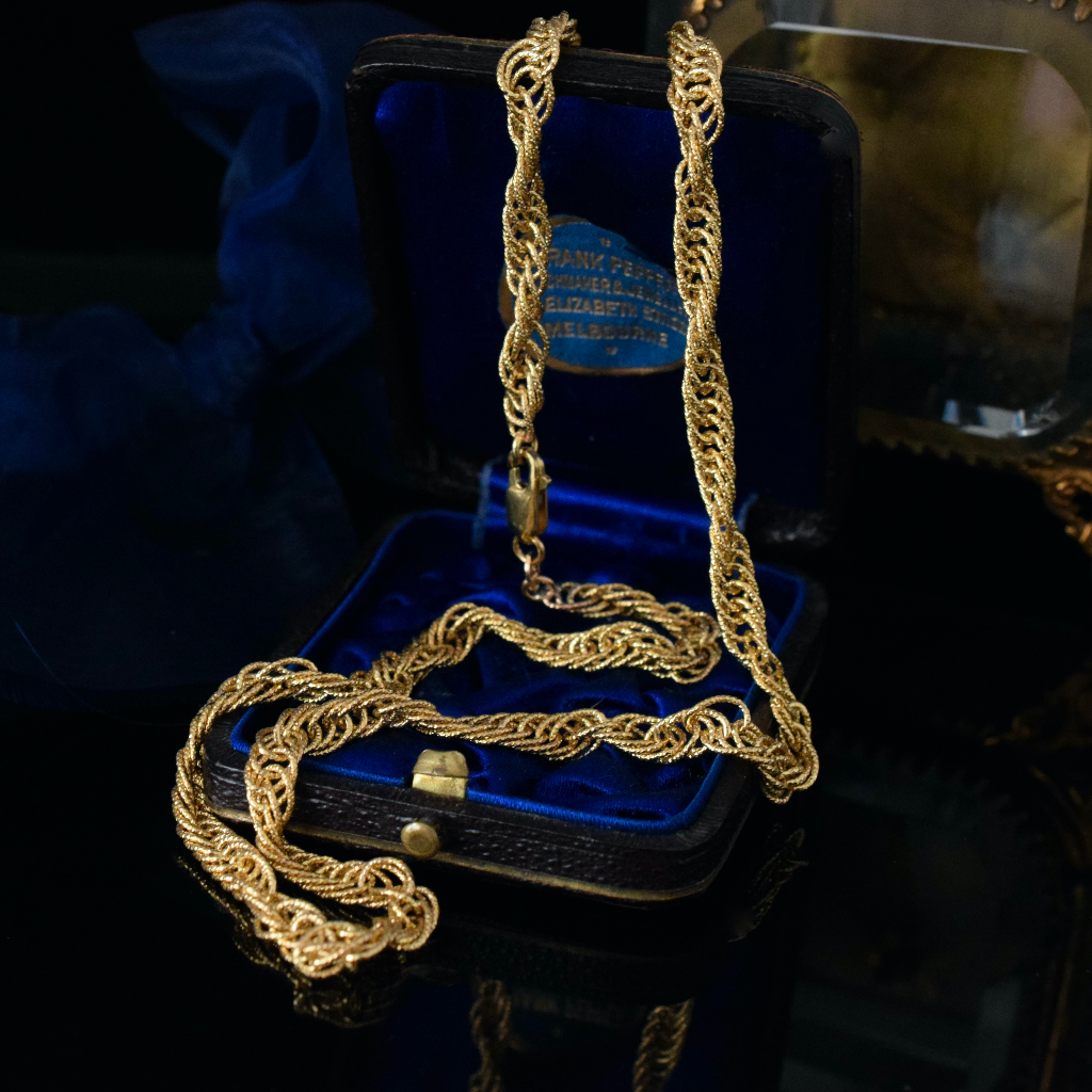 Modern Italian 9ct Yellow Gold Fancy Twist Chain