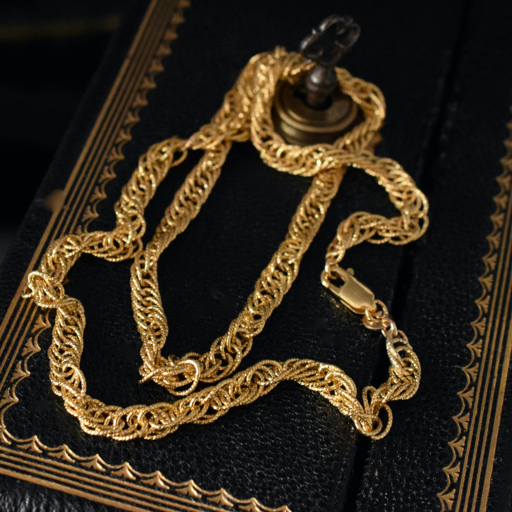 Modern Italian 9ct Yellow Gold Fancy Twist Chain