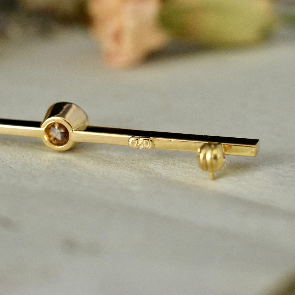 Modern 18ct Yellow Gold Champagne Diamond 0.50ct Bar Brooch