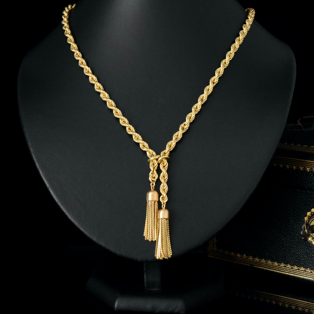 Superb 18ct Yellow Gold Italian Lariat Tassel Necklace