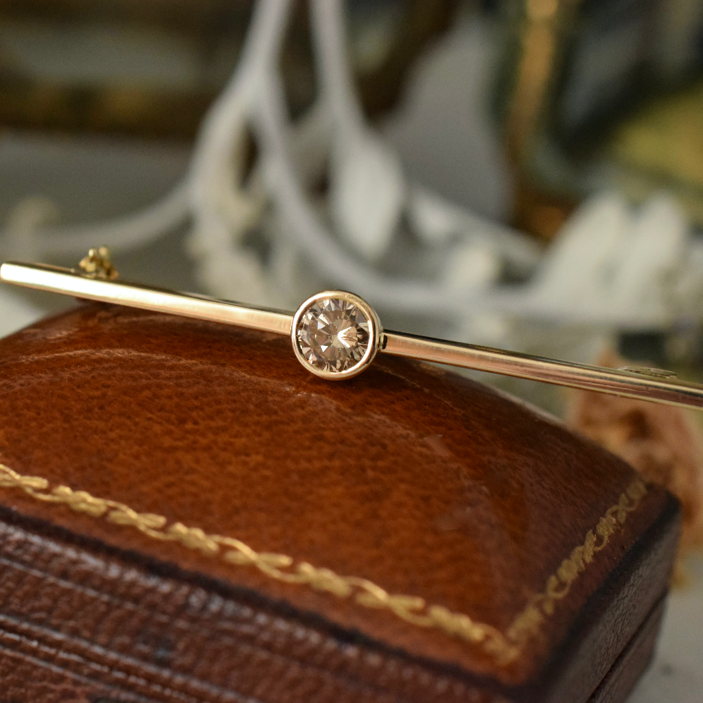 Modern 18ct Yellow Gold Champagne Diamond 0.50ct Bar Brooch