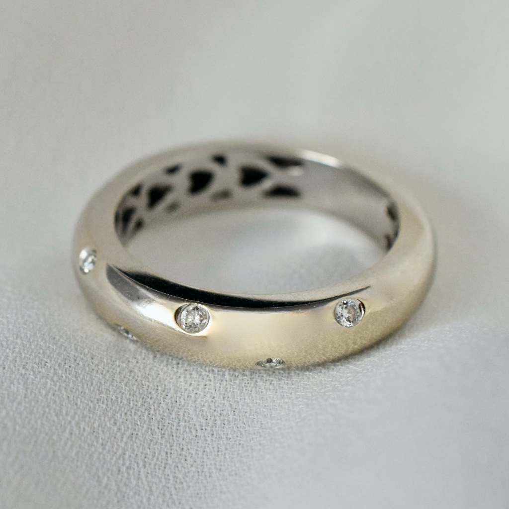 Modern 18ct White Gold Tube Style Diamond Wedding Band