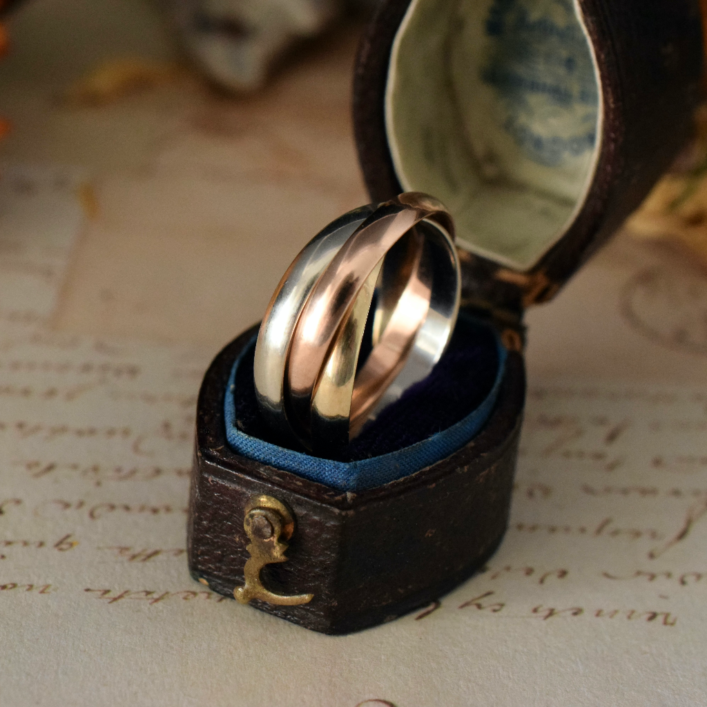 Modern 9ct Tri-Colour Russian Wedding / Trinity Ring 4.92 grams
