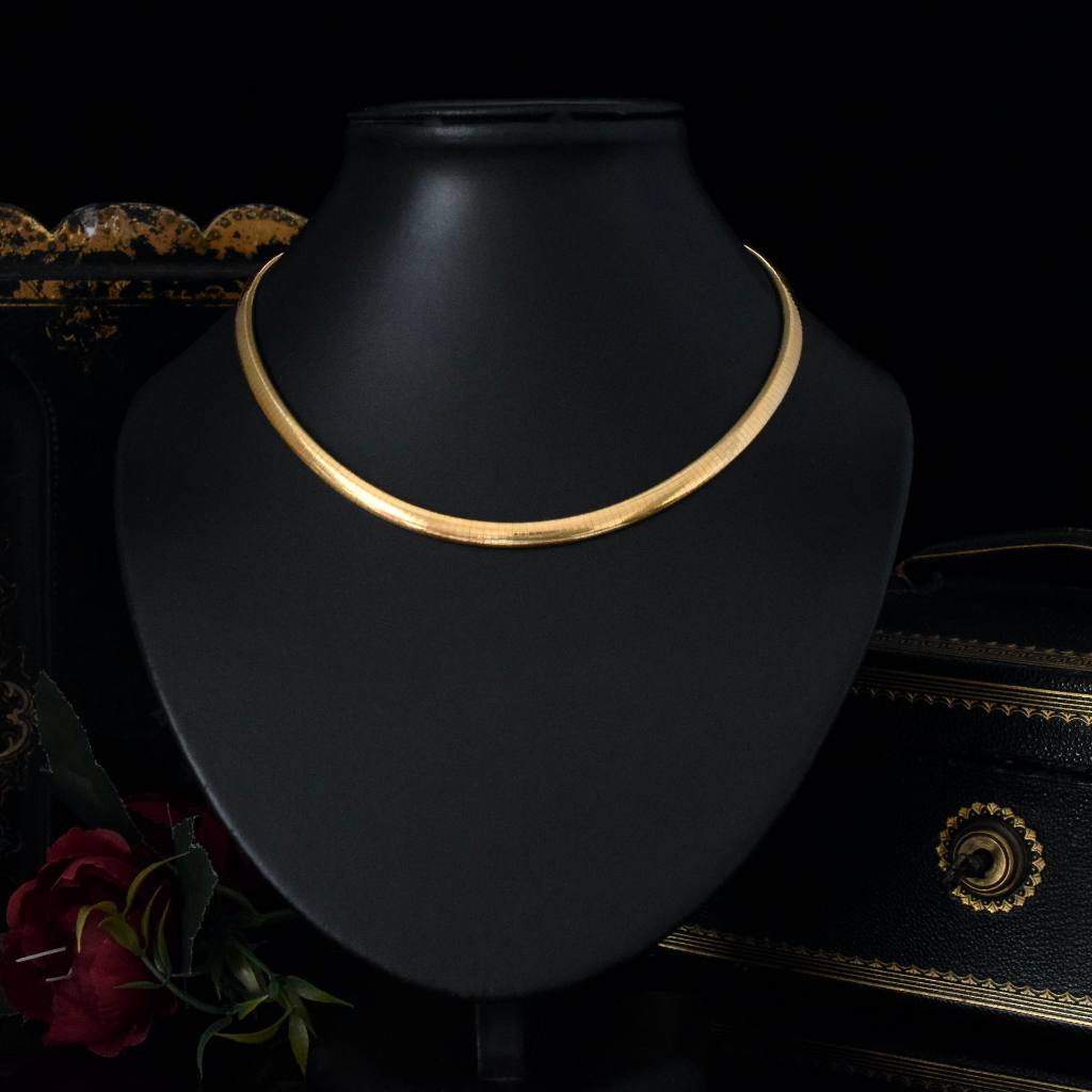 Modern 18ct Yellow Gold Italian Omega Collar Necklace 45 Grams