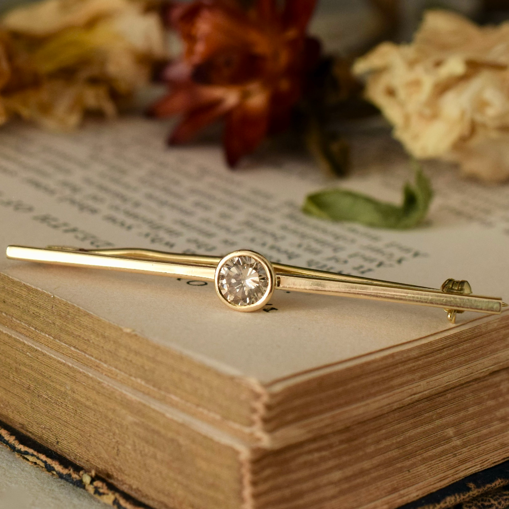 Modern 18ct Yellow Gold Champagne Diamond 0.50ct Bar Brooch