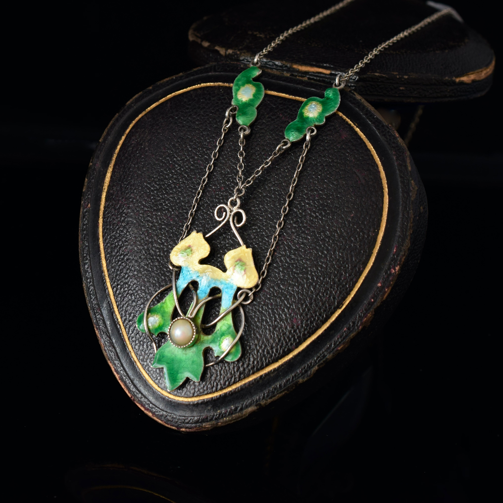 Antique Art Nouveau/Arts& Crafts Sterling Silver And Enamel Necklace Circa 1905