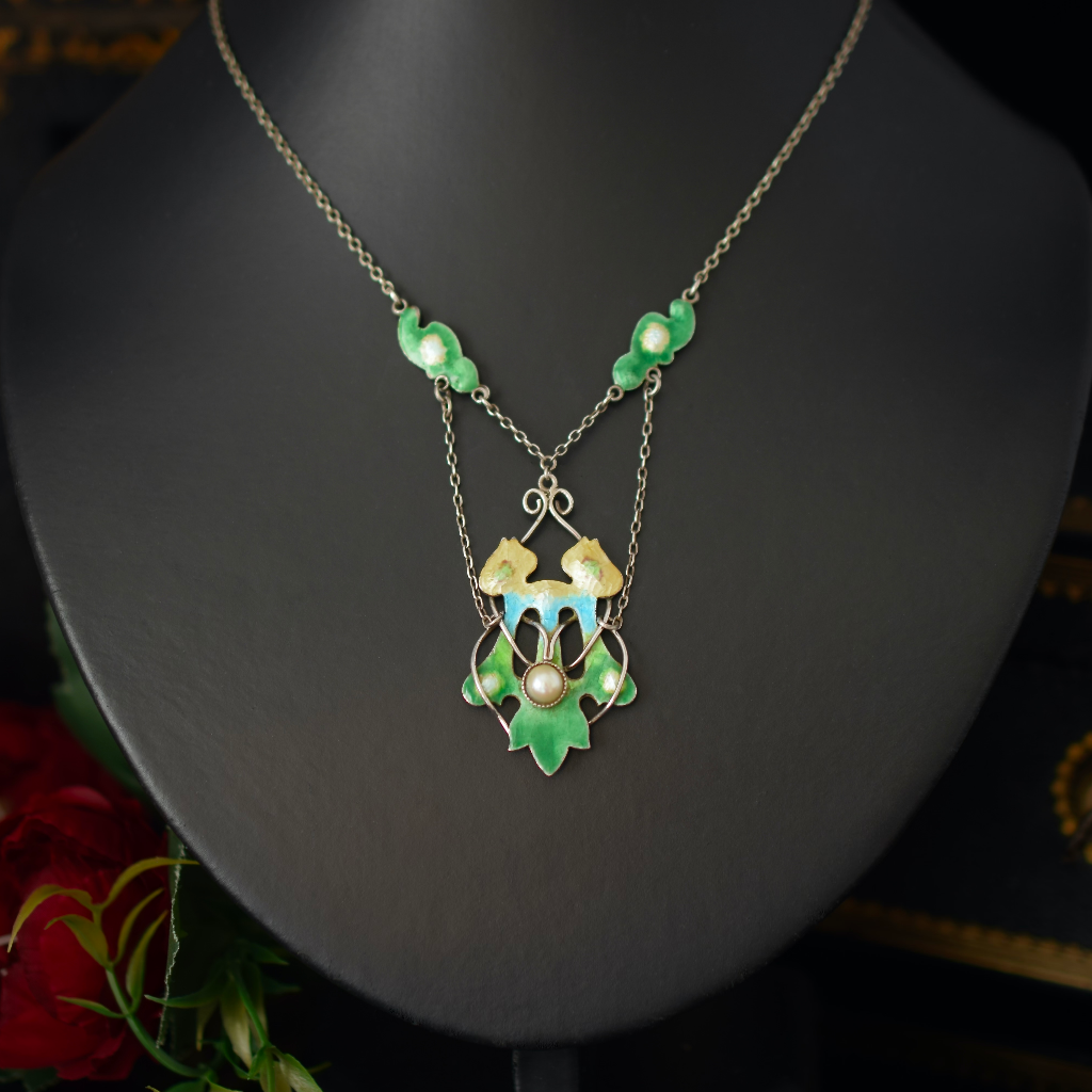 Antique Art Nouveau/Arts& Crafts Sterling Silver And Enamel Necklace Circa 1905