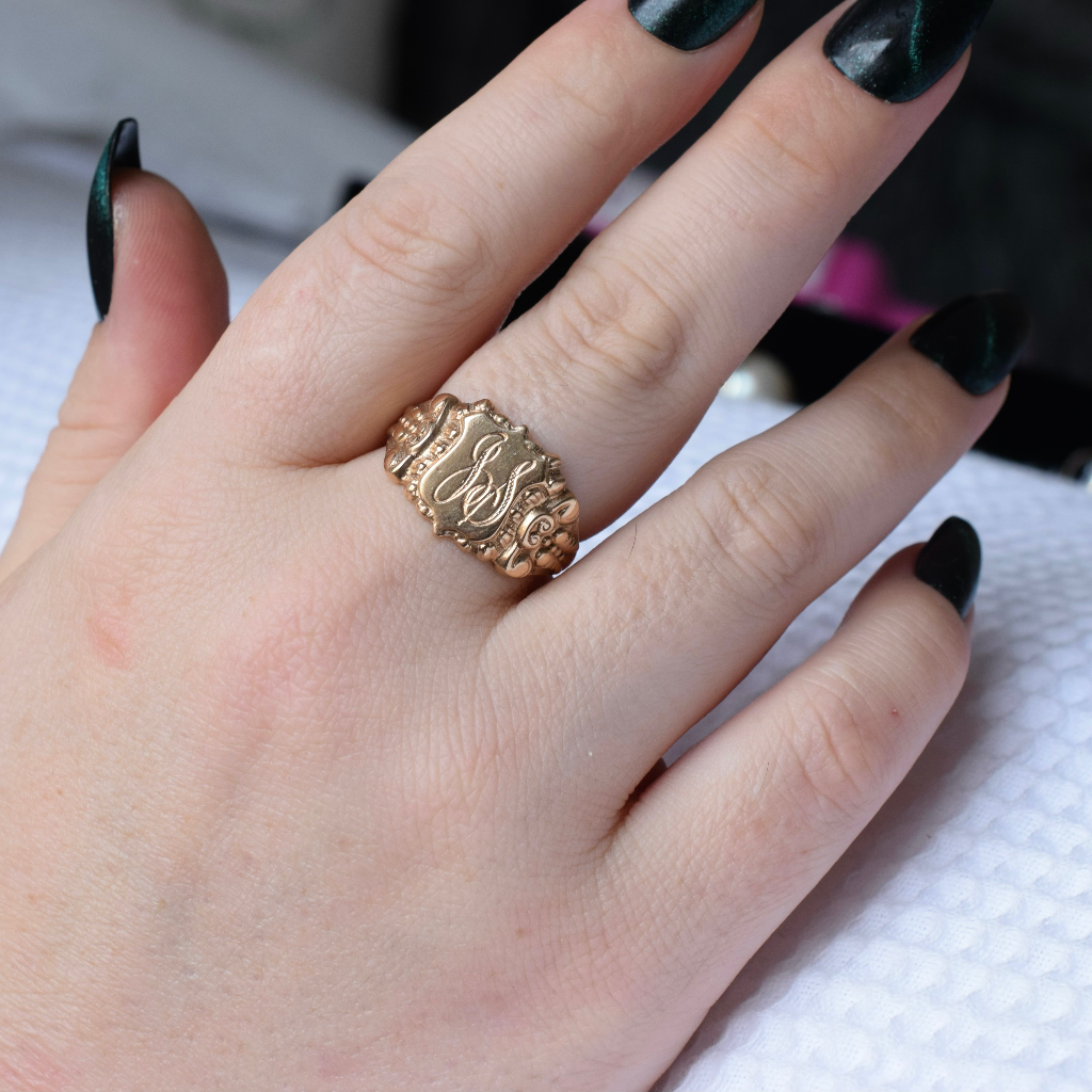 Vintage Australian 9ct Rose Gold Unisex Signet Ring By ‘Rodd’ Circa 1948