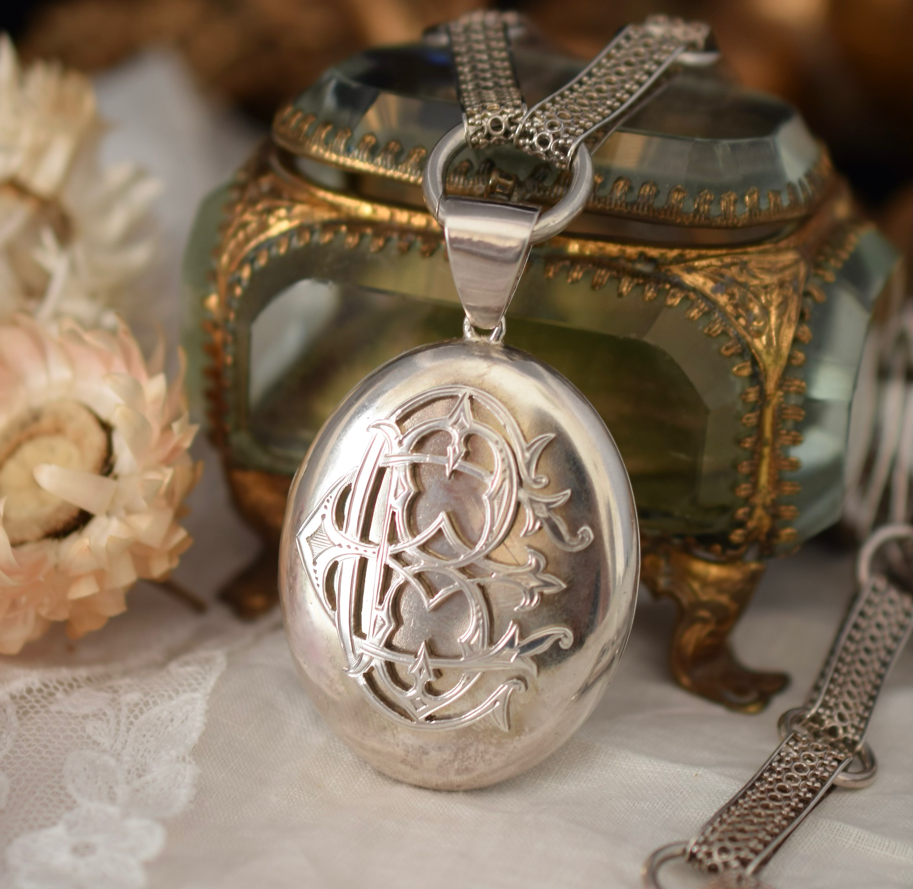 Antique Victorian Sterling Silver Locket Circa 1890 And Vintage Sterling Bookchain