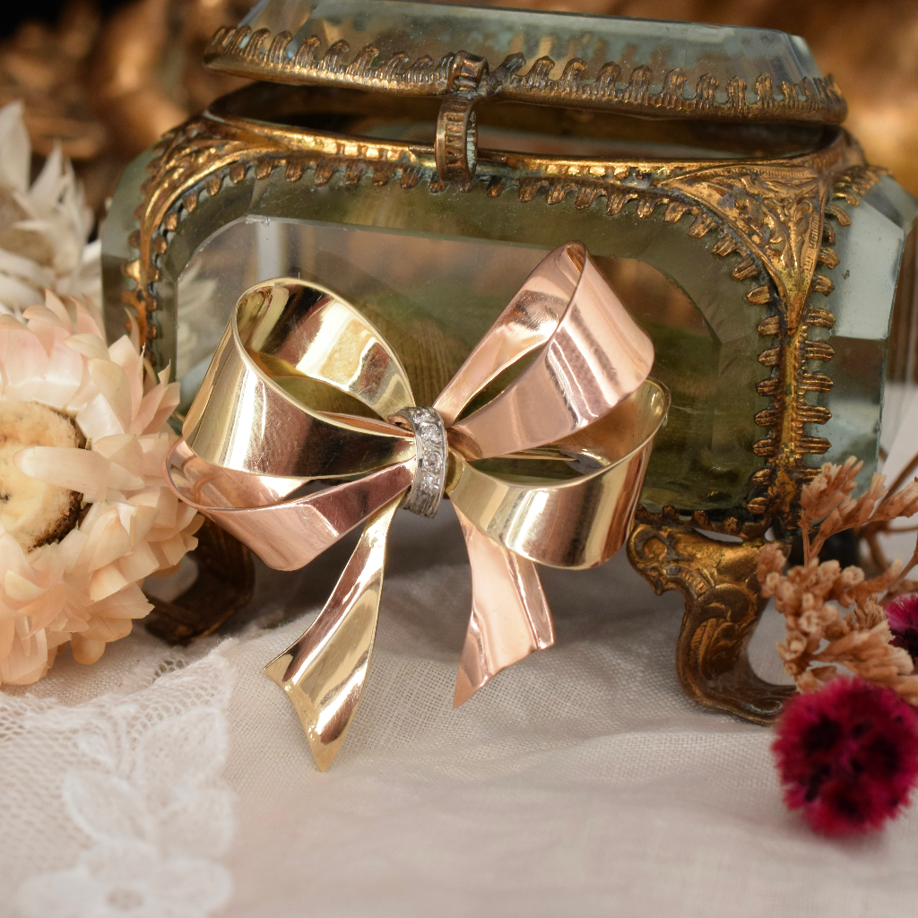 Vintage Retro 14ct Two Tone Gold And Diamond Bow Brooch Circa 1940’s