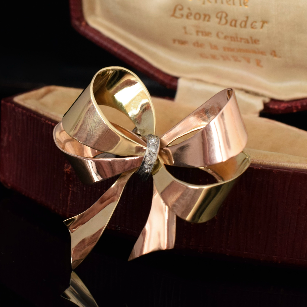 Vintage Retro 14ct Two Tone Gold And Diamond Bow Brooch Circa 1940’s