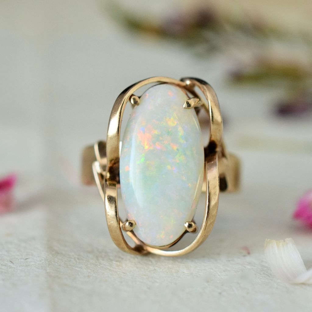 Vintage 9ct Yellow Gold Coober Pedy Solid White Opal