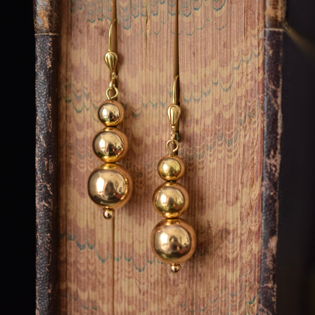 Vintage/Modern 9ct Yellow Gold Triple Ball Earrings