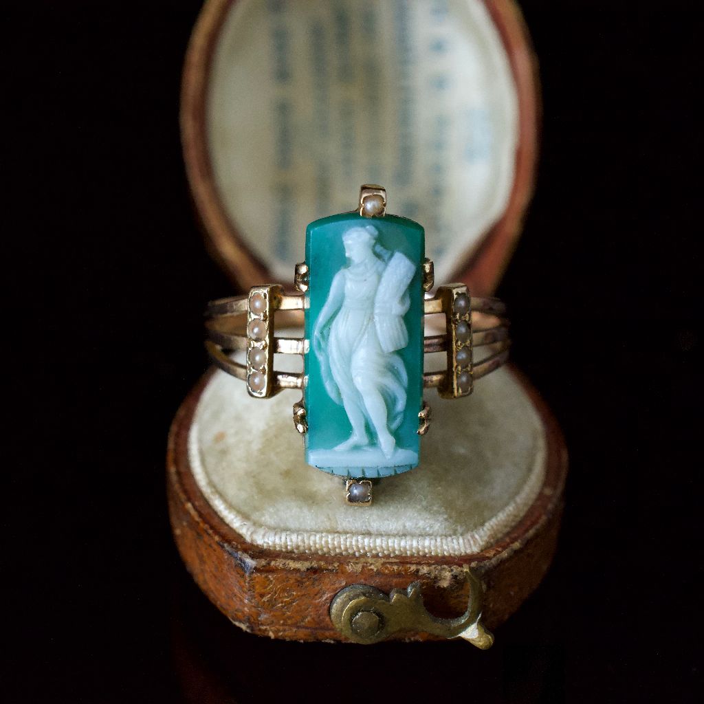 Antique Victorian French 18ct Rose Gold Agate Cameo Ring Circa 1880