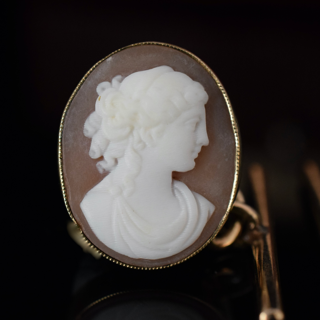 Antique 9ct Yellow Gold Cameo Cufflinks