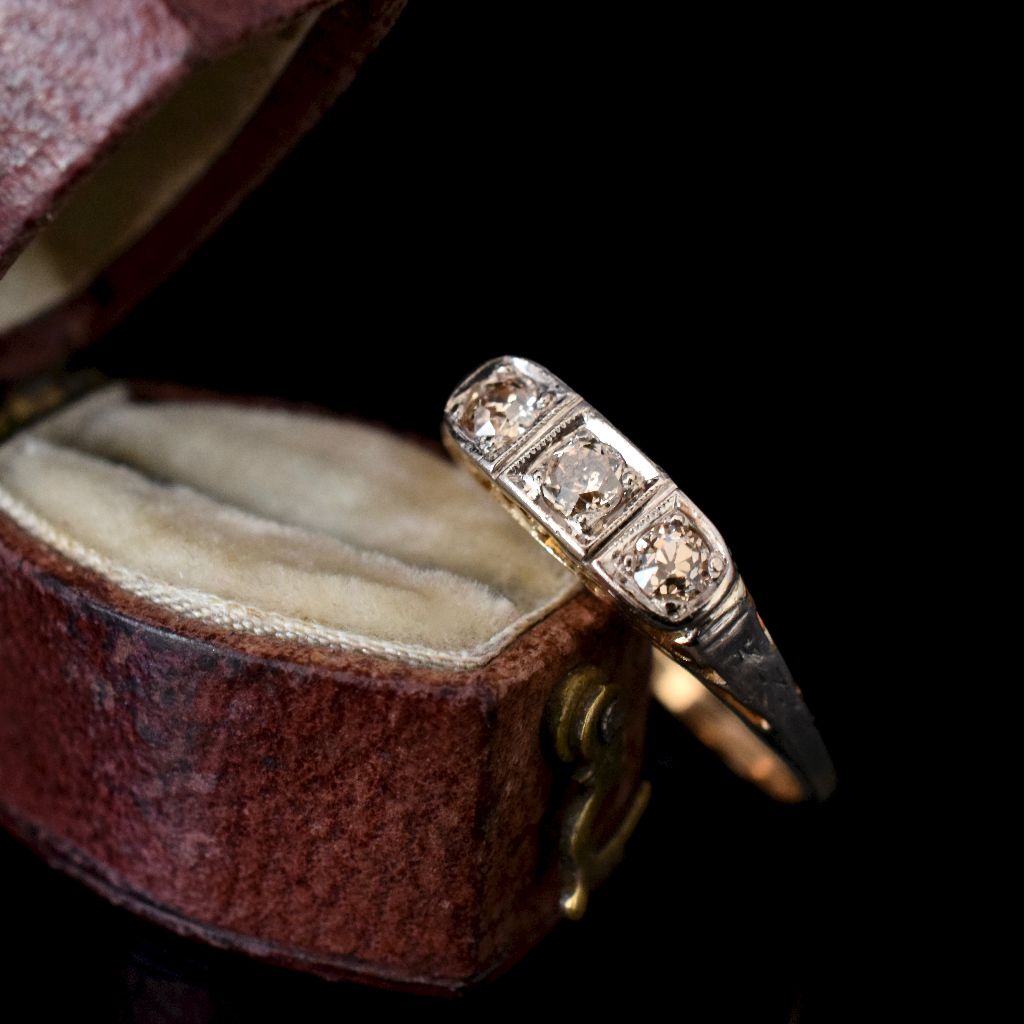 Antique Art Deco Era 18ct Yellow Gold / Plat Champagne Diamond Ring