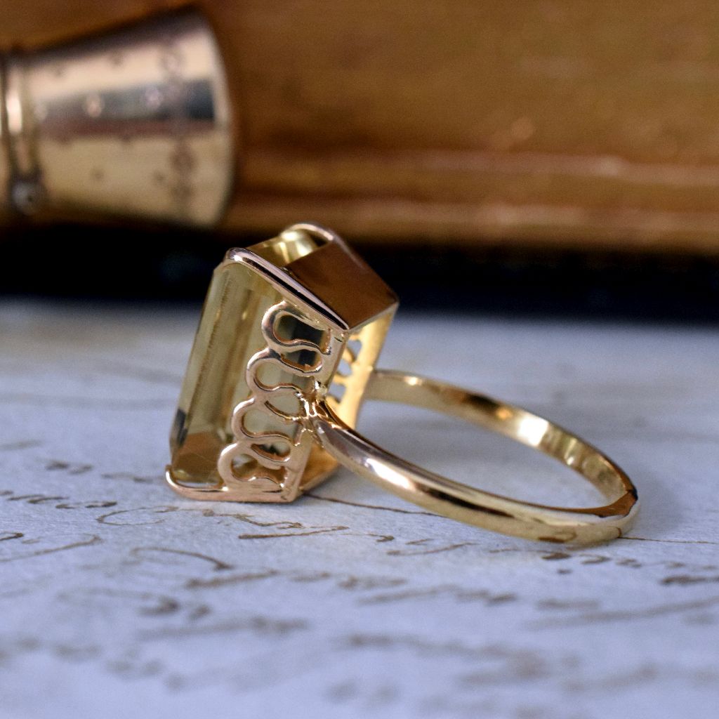 Vintage 18ct Yellow Gold Pale Lemon Citrine 10cts Circa 1950s