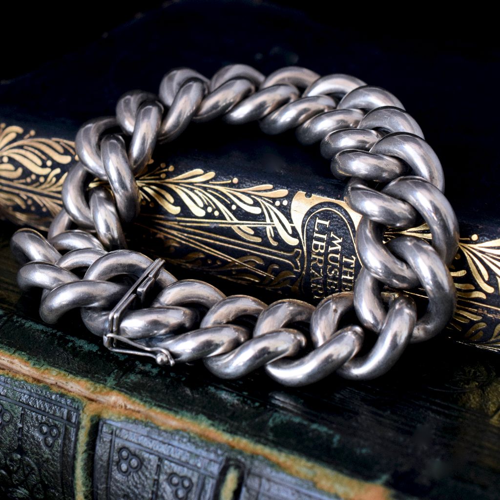 Vintage Heavy Silver Hollow Curblink Bracelet 81.33 Grams